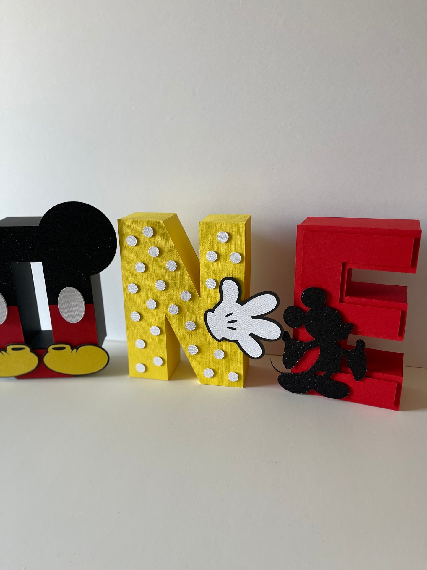 LETRAS 3D “ONE” MICKEY MOUSE