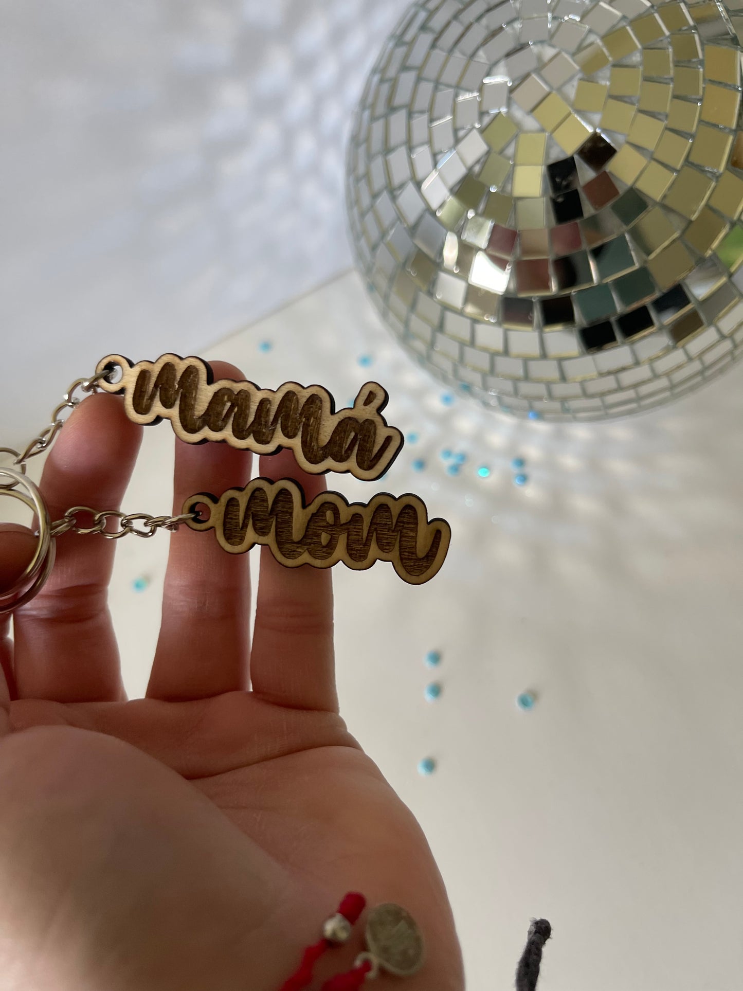 LLAVEROS PERSONALIZADOS EN MADERA