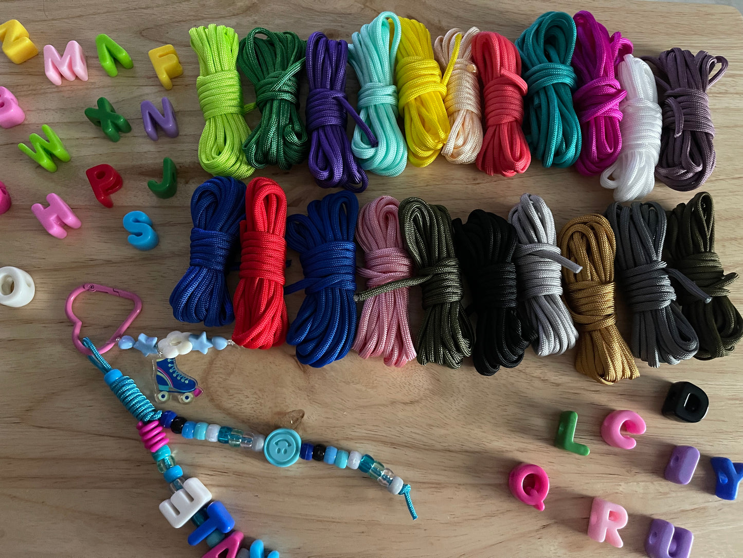 Loop Personalizado con Nombre | Llavero Viral para Mochilas, Llaves y Botellas