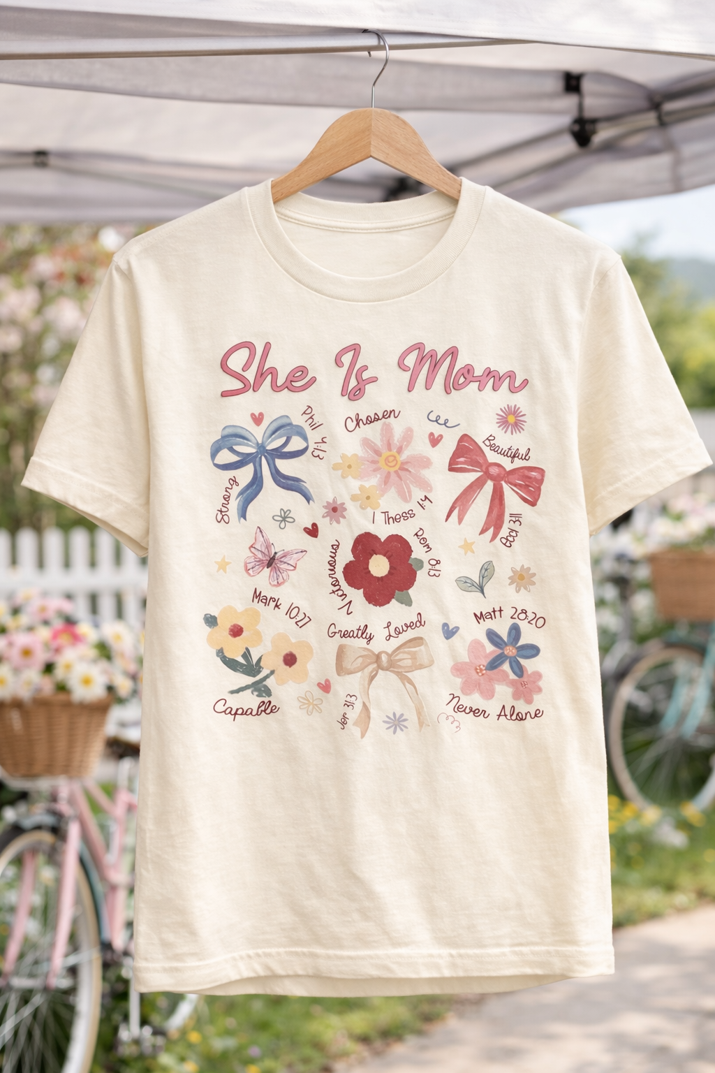 She Is Mom T-Shirt | Camisa para Mamá | Regalo Perfecto | Spring Floral Graphic Tee